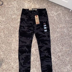 Women's Black Army print Skinny Jeans